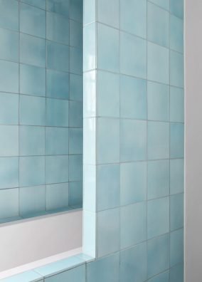 Sky blue terracotta bathroom - Made a Mano